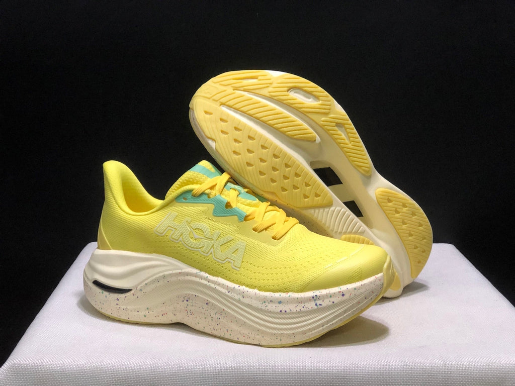 HOKA ONE ONE S KYWARD X